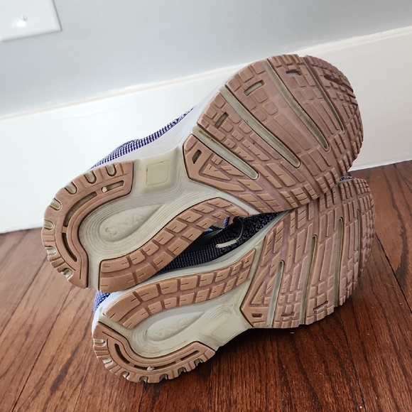 Brooks Revel 2Women's Running Shoes - Picture 5 of 6